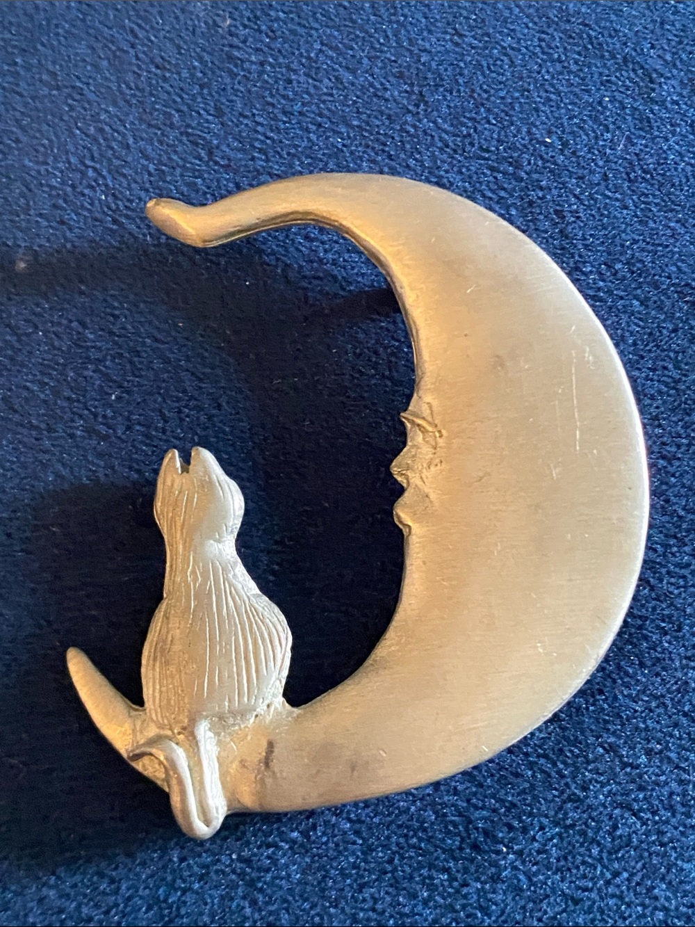 Vintage Ocean Art Pewter Canada Brooch 1993